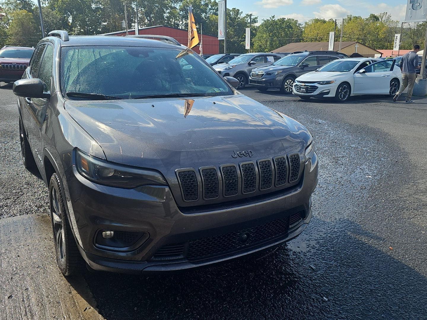 2021 Jeep Cherokee 80th Anniversary Edition photo 2