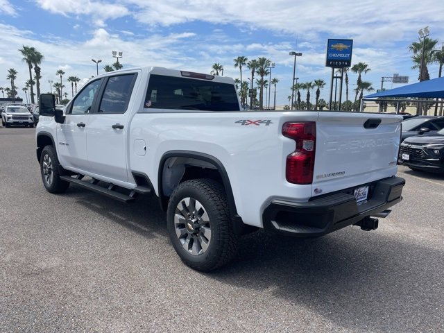 2026 Chevrolet Silverado 2500HD Custom photo 5