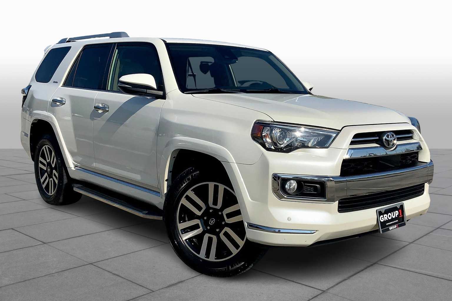 2020 Toyota 4Runner Limited photo 2