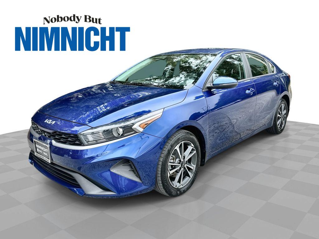 2023 Kia Forte LXS's photo