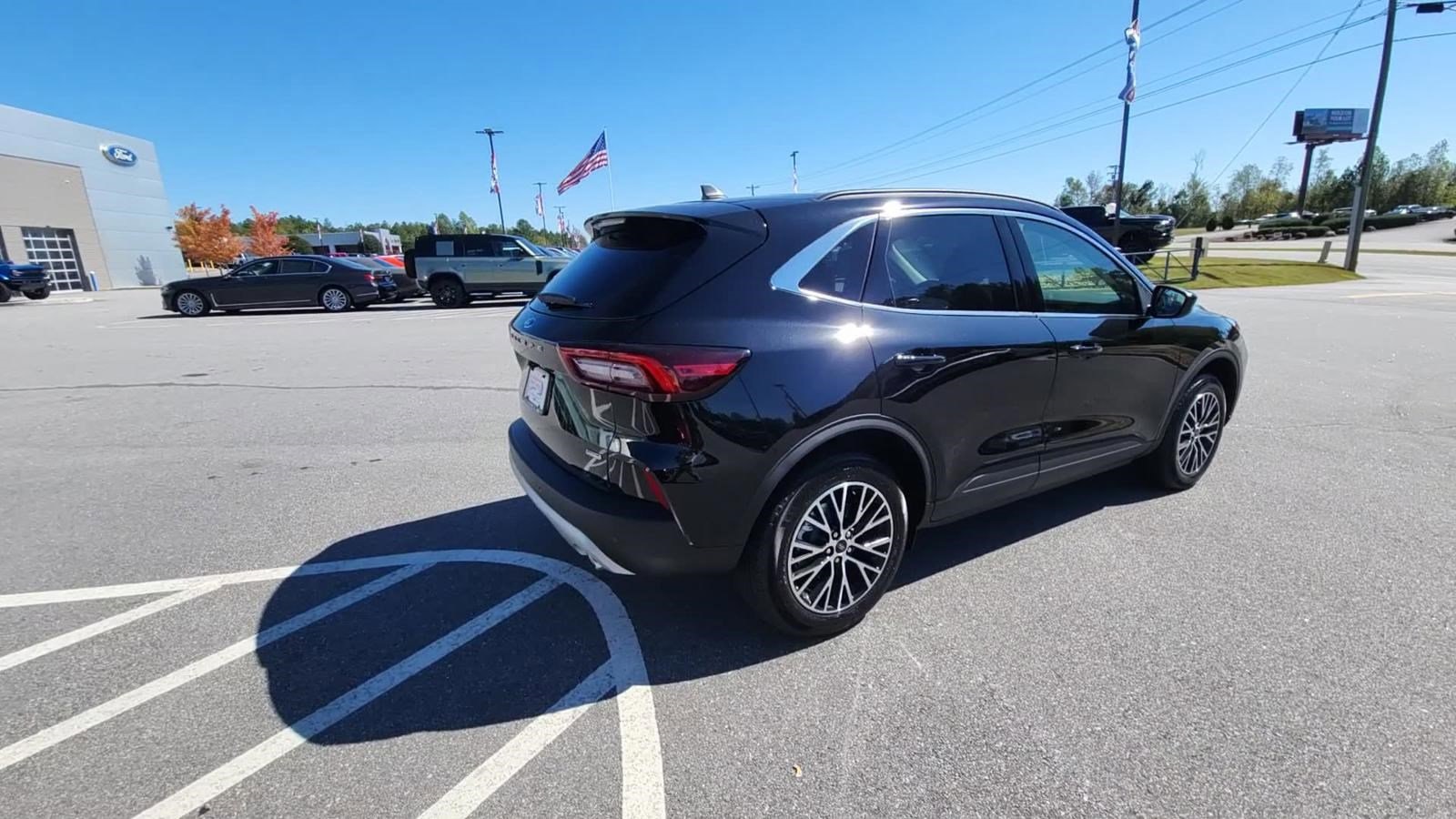 2025 Ford Escape Base photo 5