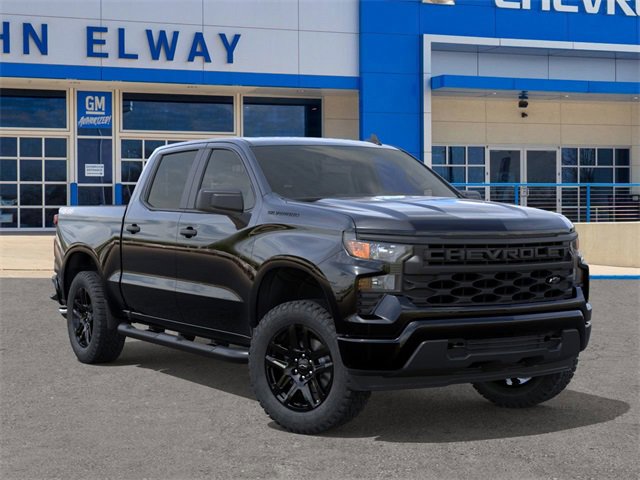 2026 Chevrolet Silverado Custom photo 6