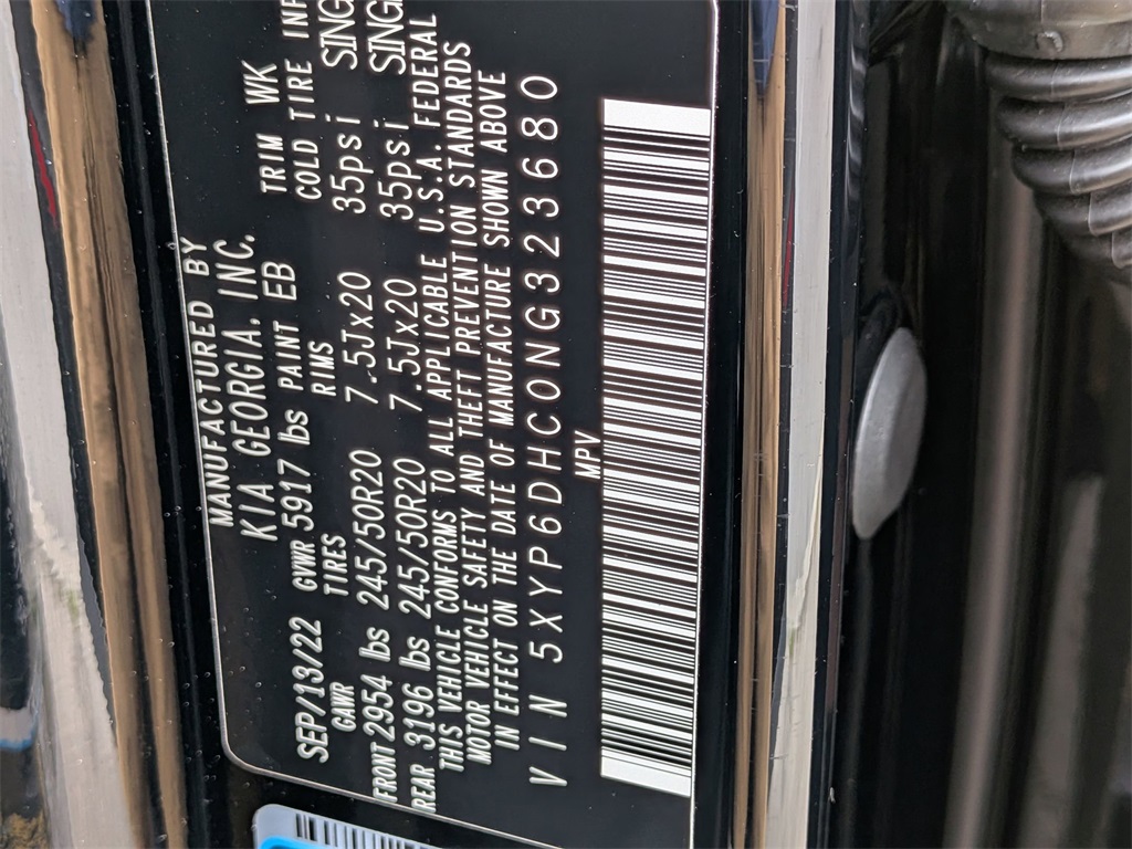 2022 Kia Telluride S photo 34