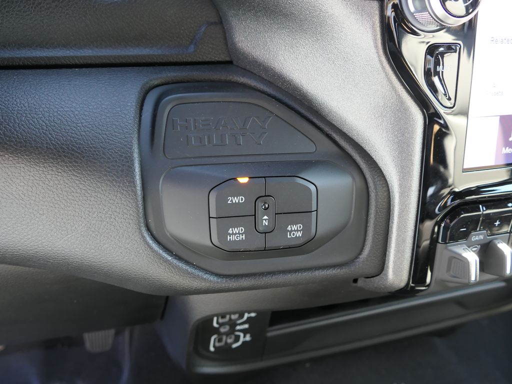 2026 Ram 3500 Tradesman photo 15