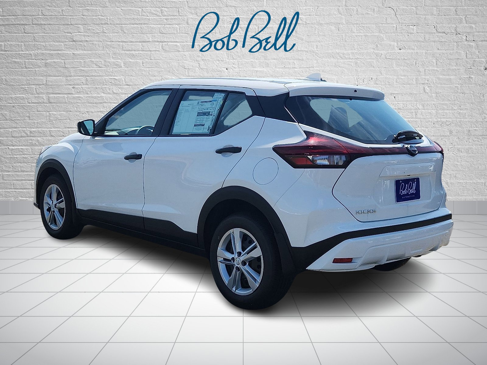2025 Nissan Kicks Play S photo 3