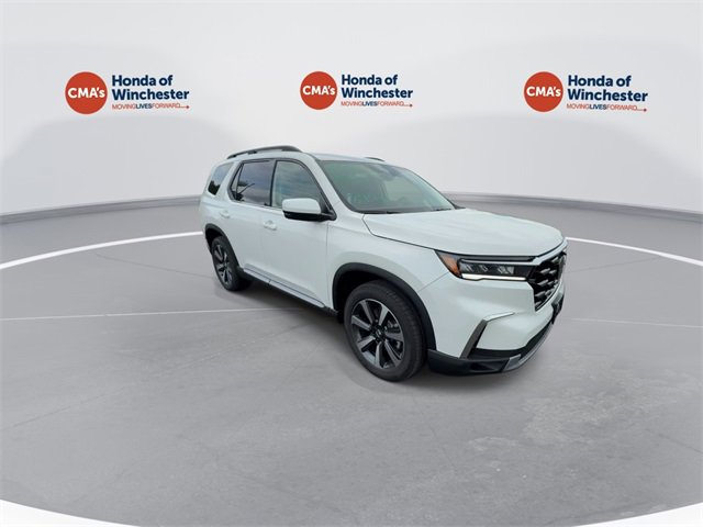 2025 Honda Pilot Touring photo 2