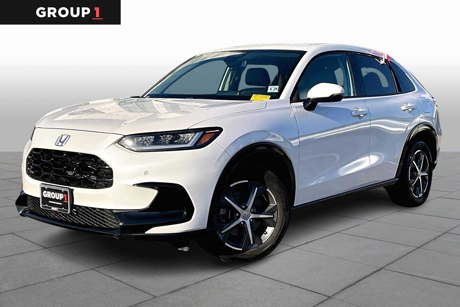 2024 Honda HR-V EX-L's photo