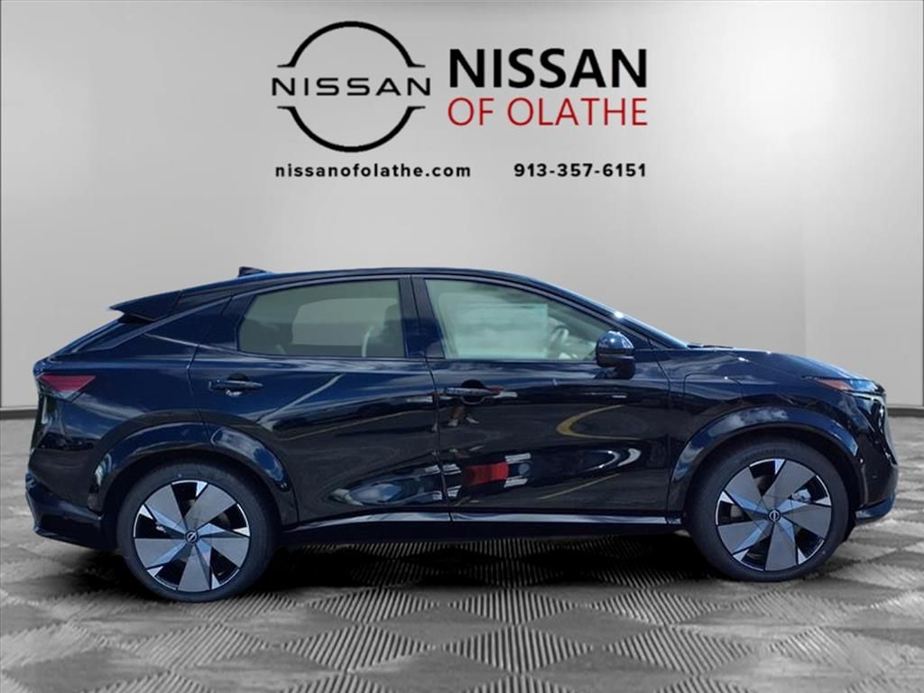 2025 Nissan ARIYA Platinum e-4ORCE photo 24