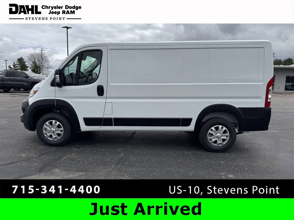 2025 Ram ProMaster 2500 photo 3