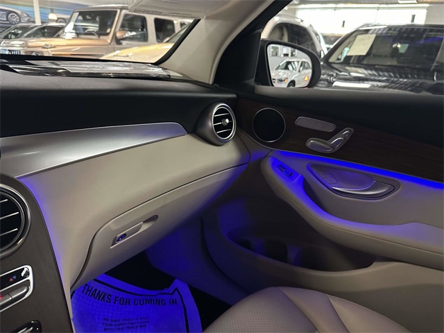 2022 Mercedes Benz GLC 300 4MATIC photo 22