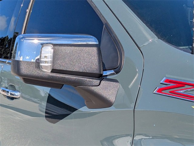 2025 Chevrolet Silverado 1500 LTZ photo 10