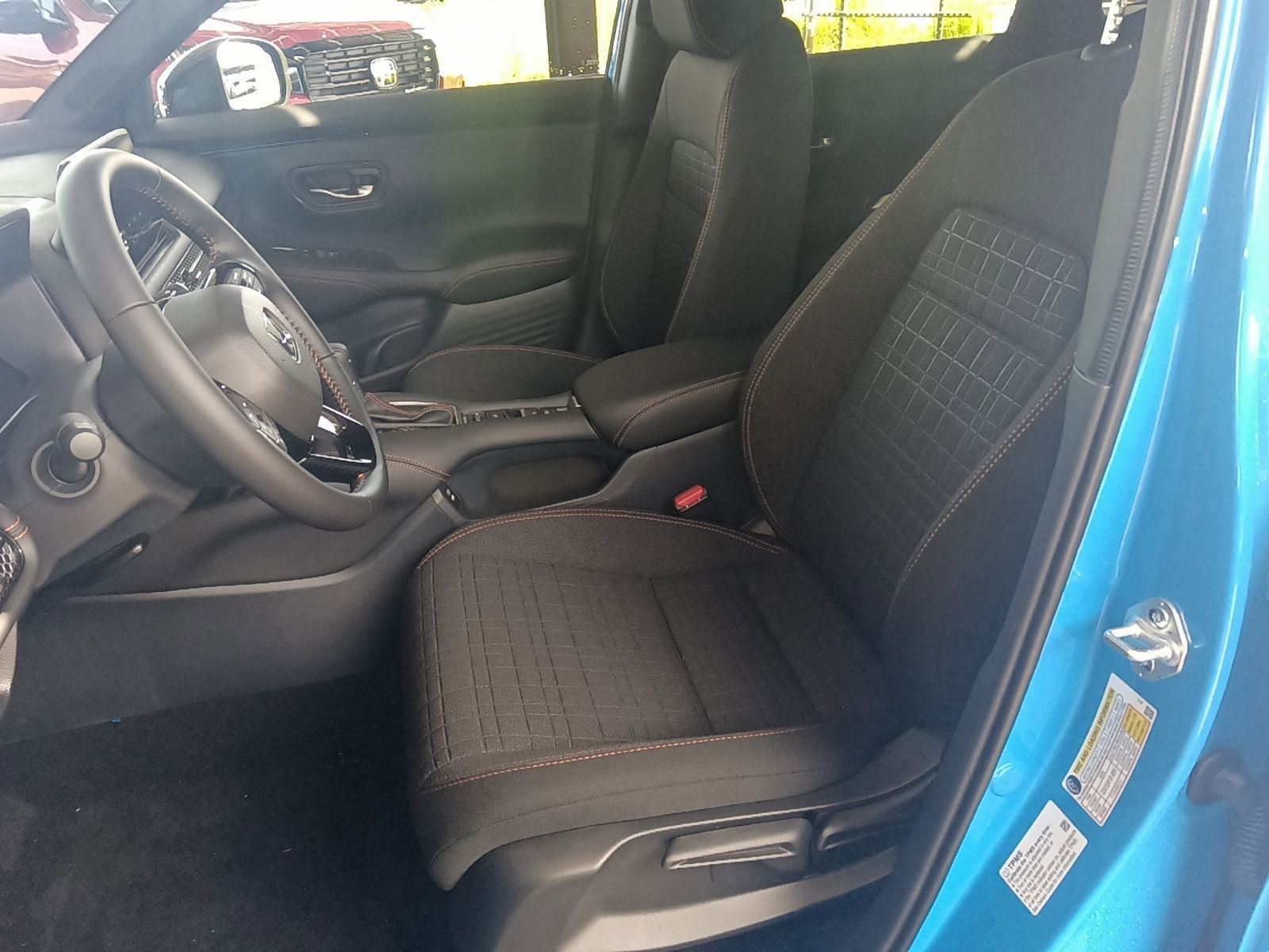 2026 Honda HR-V Sport photo 3