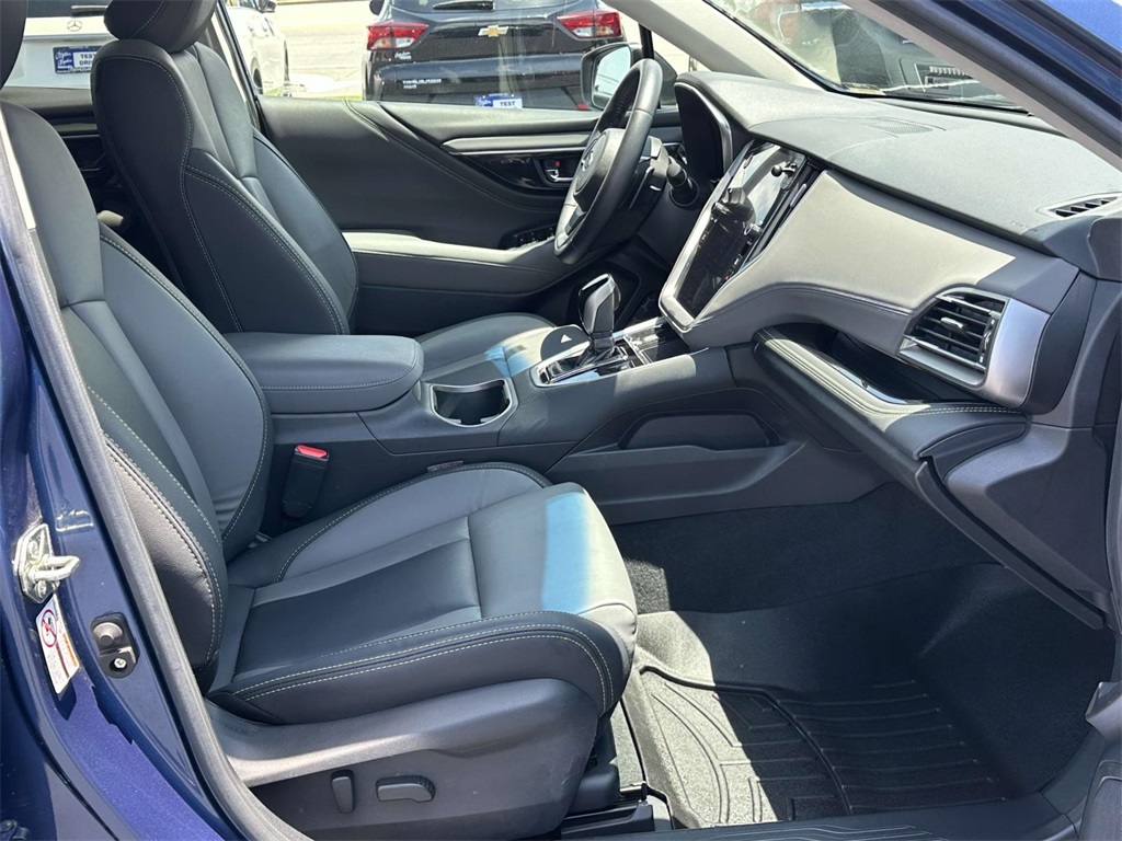 2020 Subaru Outback Onyx Edition XT photo 6