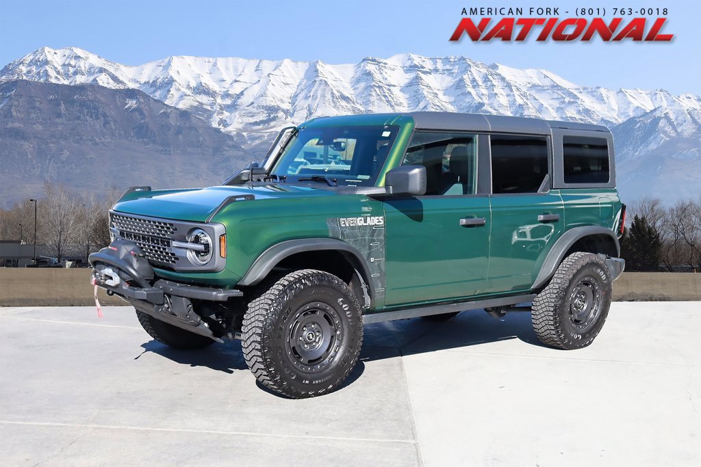 2023 Ford Bronco 4-Door Everglades's photo