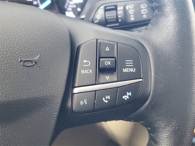 2020 Ford Escape SEL photo 15