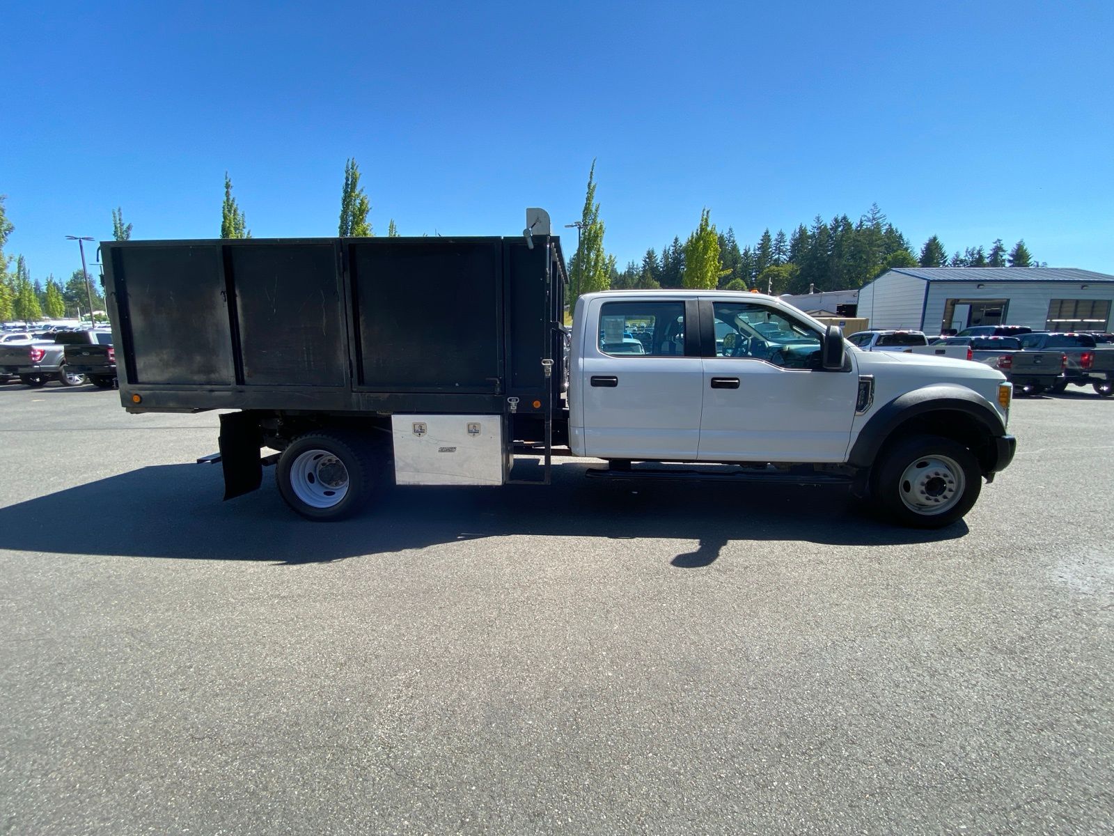 2017 Ford F-450 photo 4