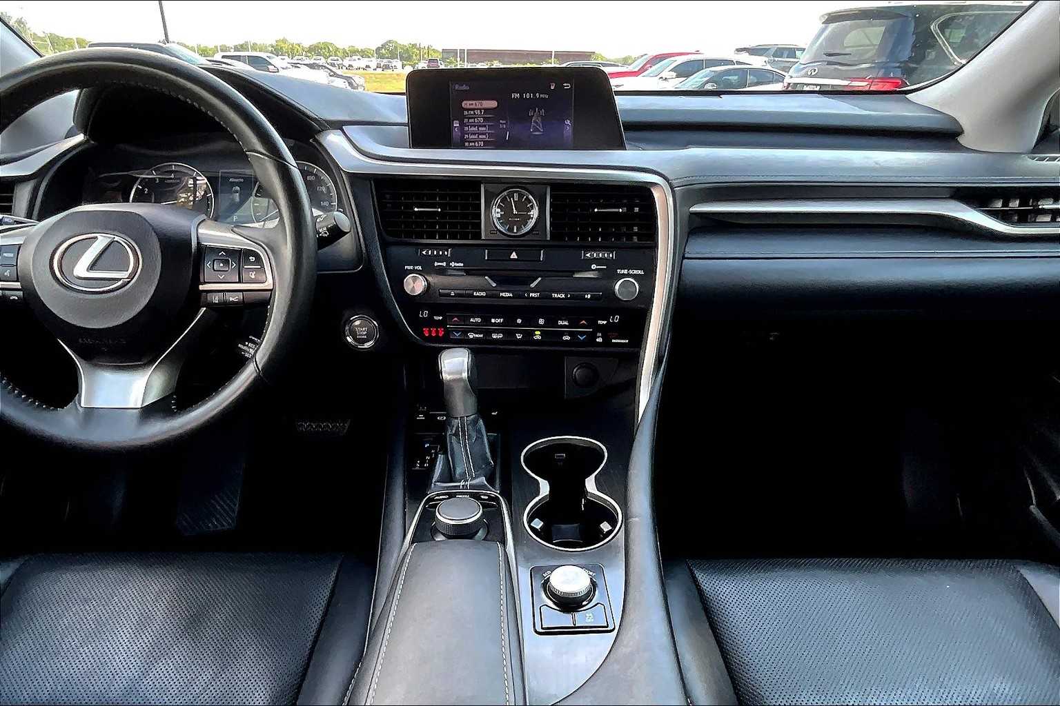 2018 Lexus RX photo 15