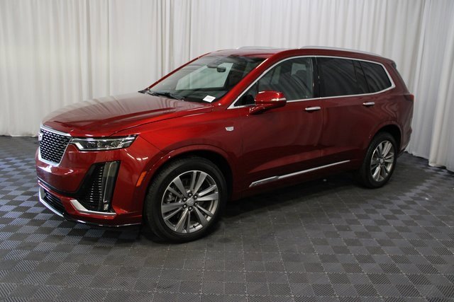 2024 Cadillac XT6 Premium Luxury photo 3