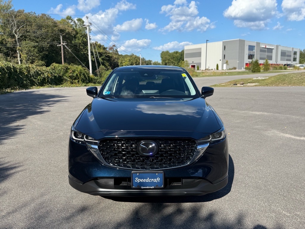 2022 Mazda CX-5 2.5 S Preferred photo 2