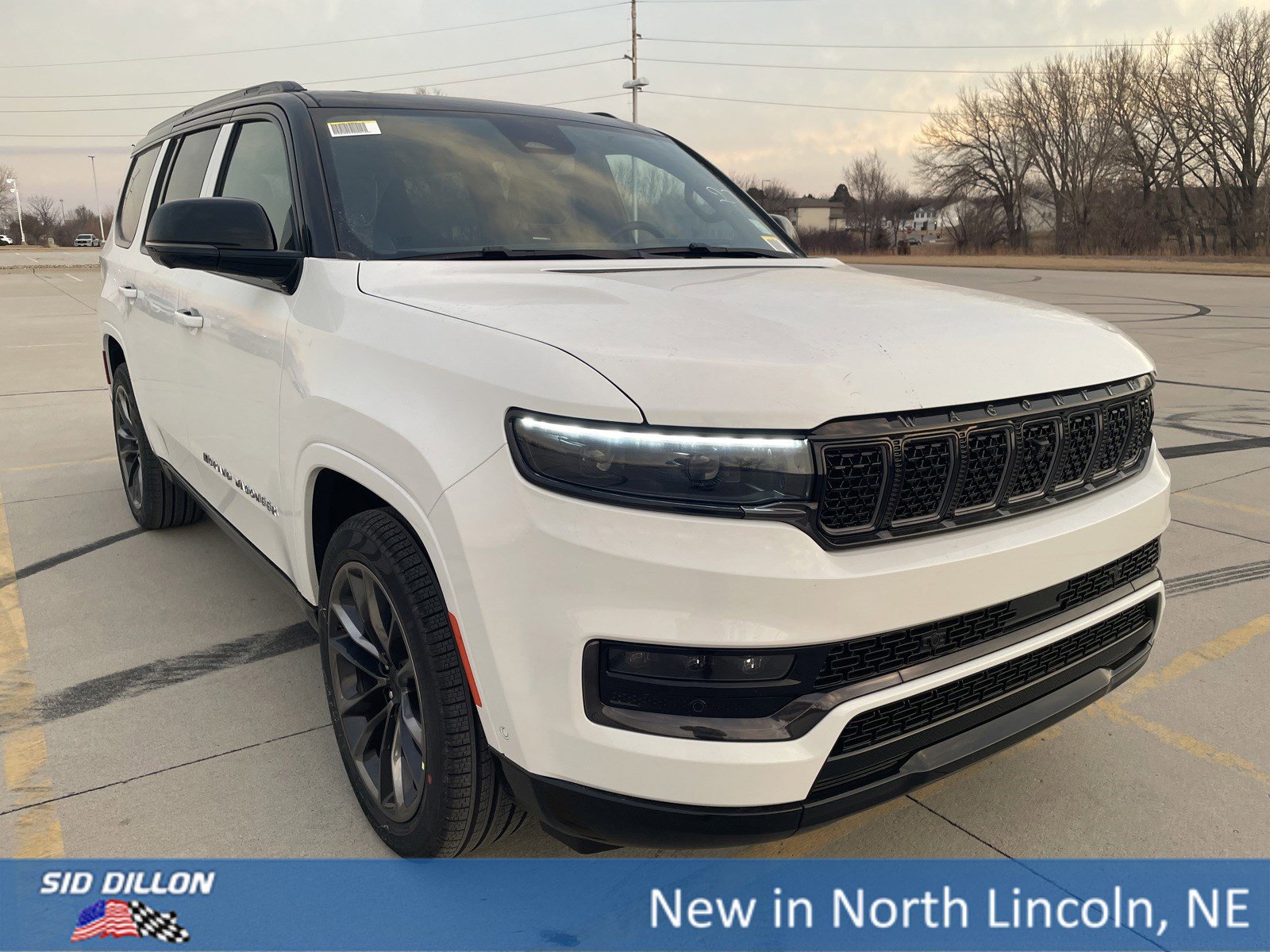 2025 Jeep Grand Wagoneer II Obsidian photo 4