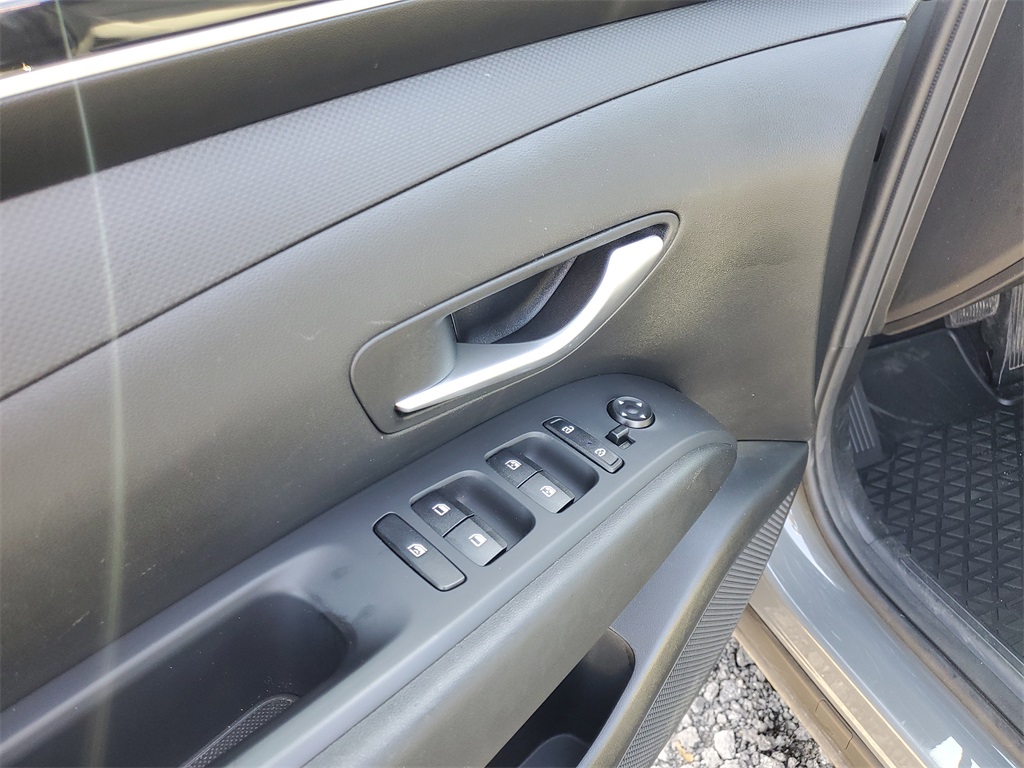 2023 Hyundai Santa Cruz SEL photo 10