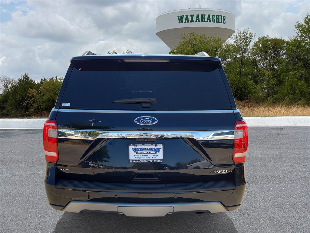 2021 Ford Expedition XLT photo 3