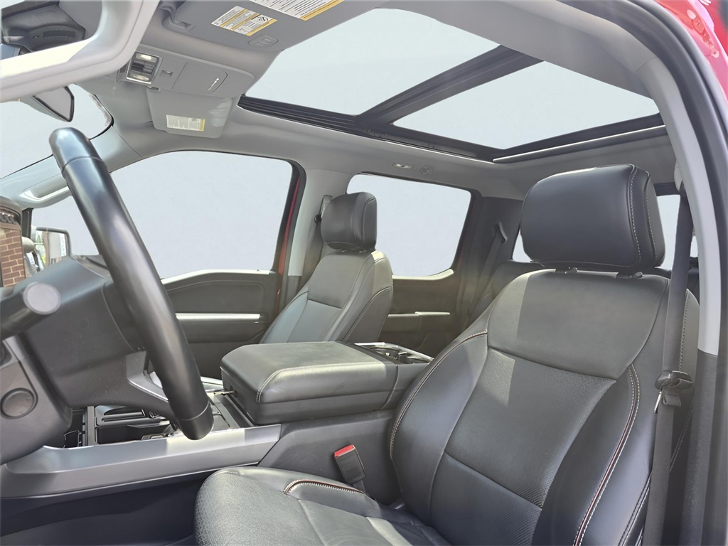 2021 Ford F-150 Lariat photo 12