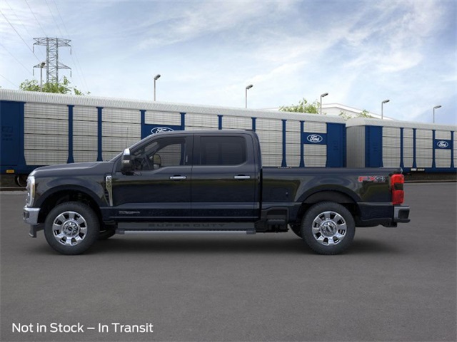 2025 Ford F-250 Lariat photo 3