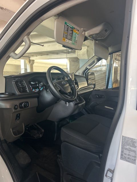 2023 Ford Transit photo 4