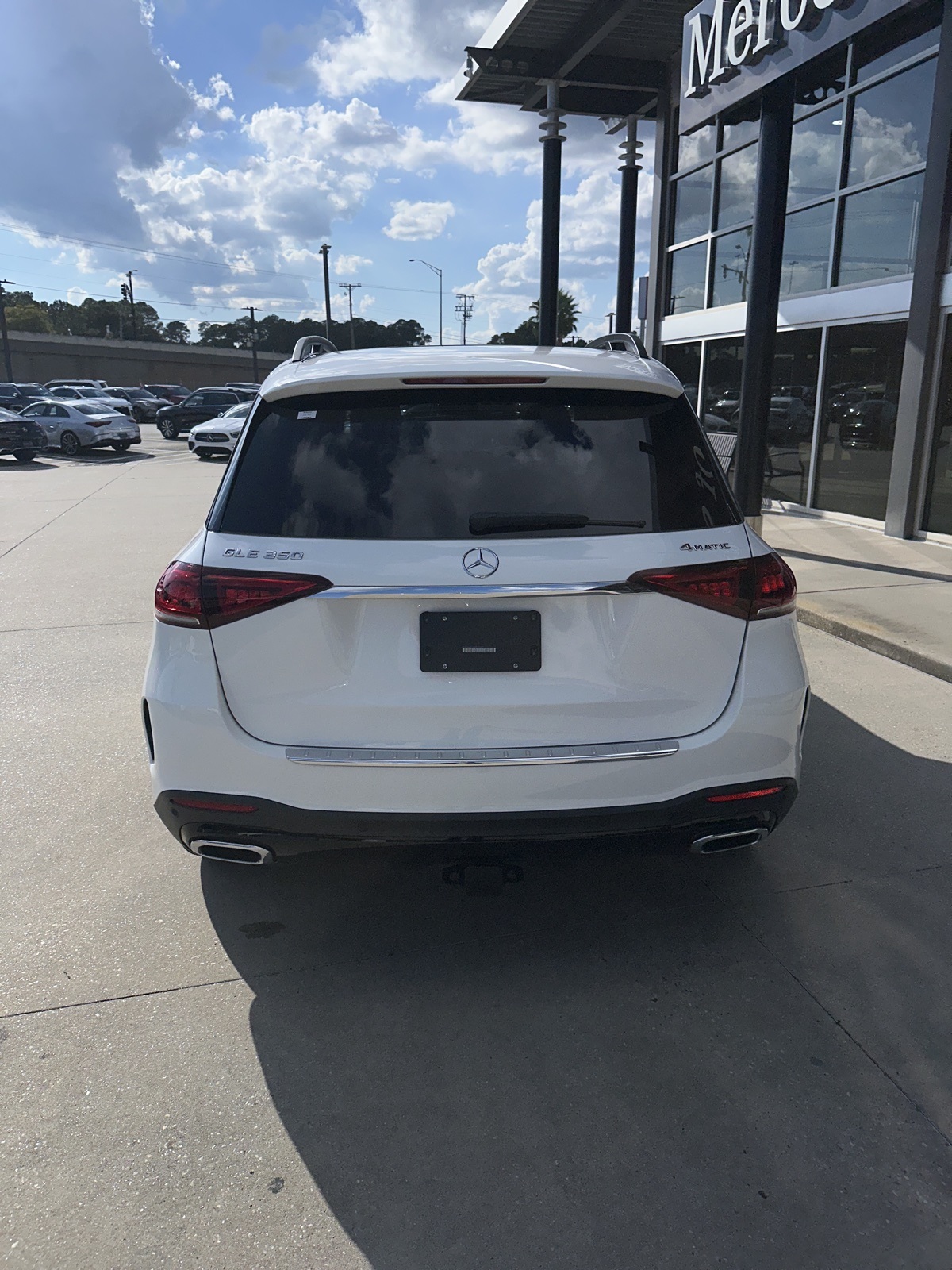 2022 Mercedes Benz GLE 350 4MATIC photo 4
