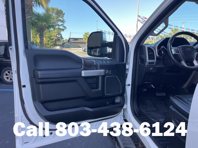 2020 Ford F-350 Lariat photo 3