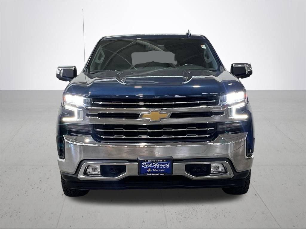 2019 Chevrolet Silverado 1500 LTZ photo 3