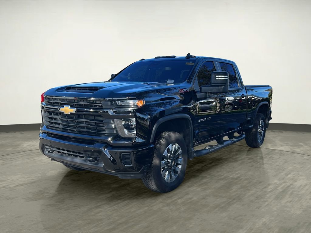 2025 Chevrolet Silverado 2500HD Custom's photo