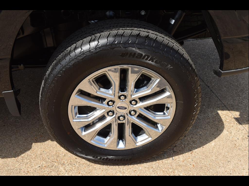 2025 Ford F-150 Lariat photo 16