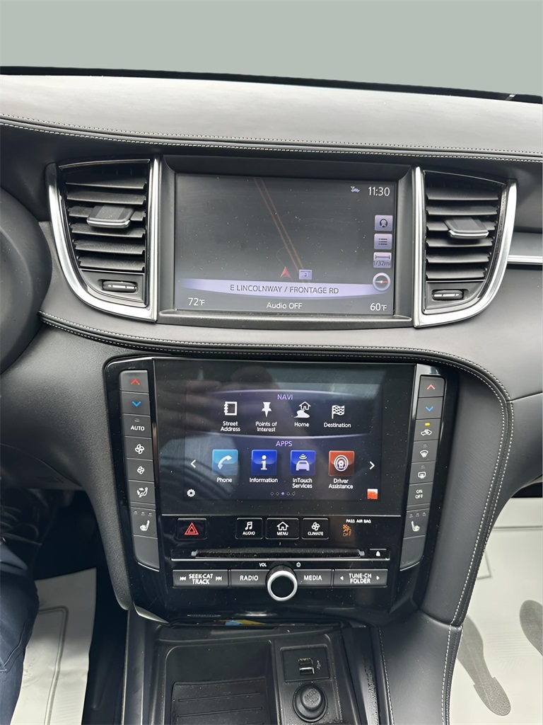 2019 Infiniti QX50 Essential photo 22