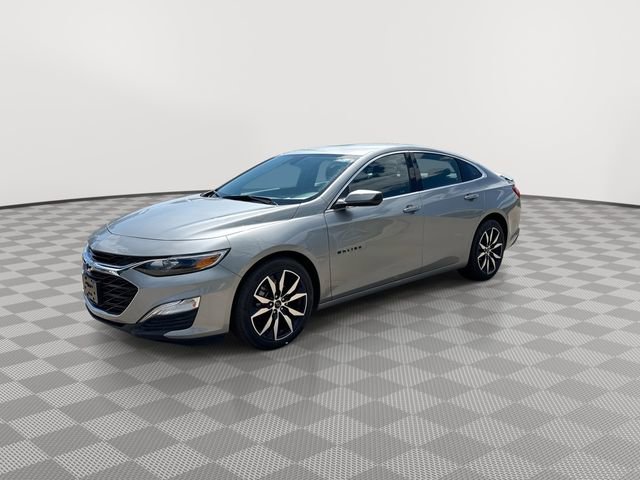 2024 Chevrolet Malibu RS photo 4
