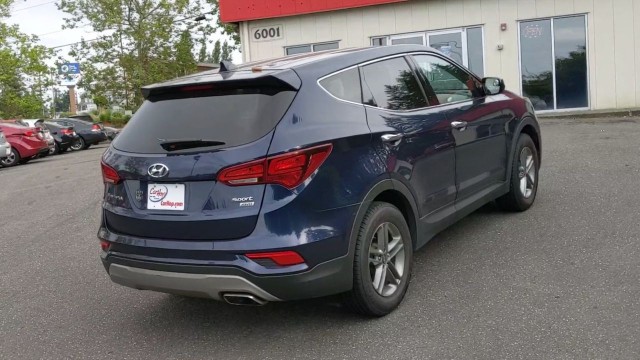 2017 Hyundai Santa Fe SE