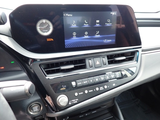 2022 Lexus ES 350 photo 22
