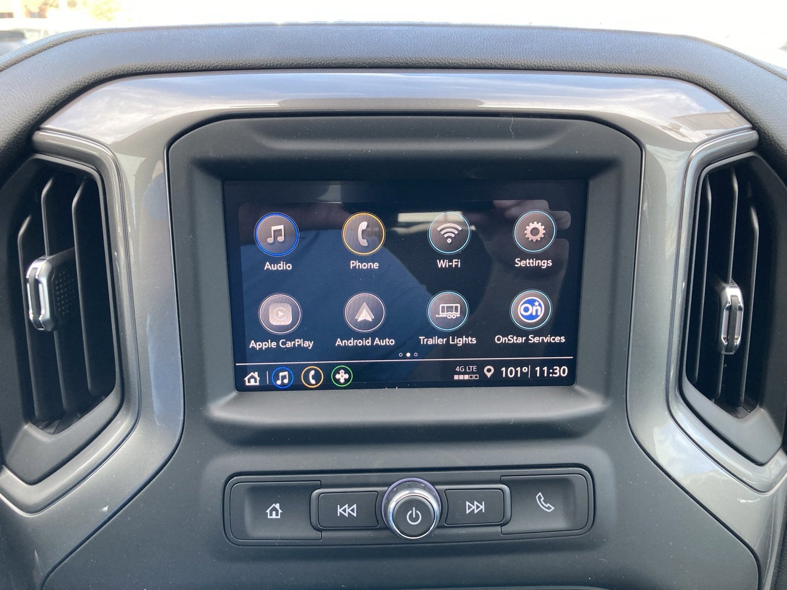 2025 Chevrolet Silverado 1500 Custom photo 21
