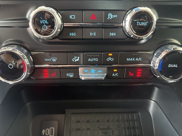 2025 Ford F-150 XLT photo 30