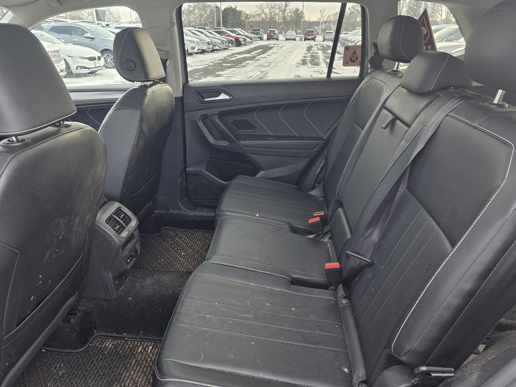 2022 Volkswagen Tiguan SE photo 4