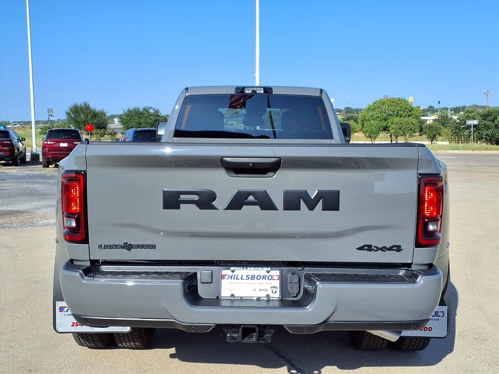 2026 Ram 3500 Big Horn photo 6