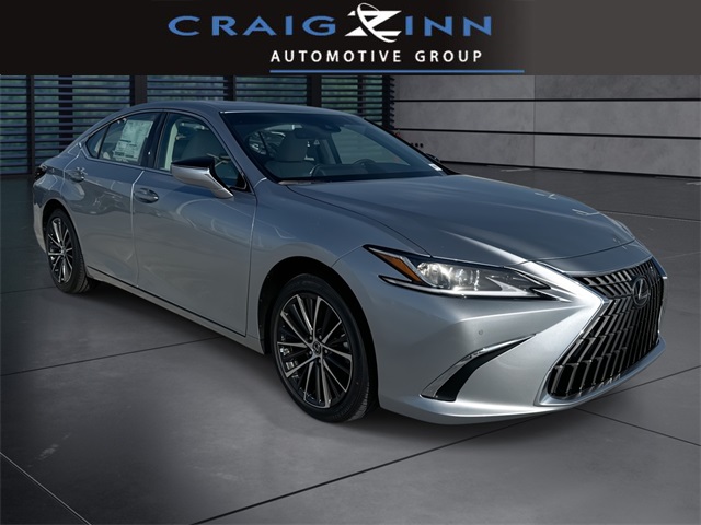 2025 Lexus ES 350's photo