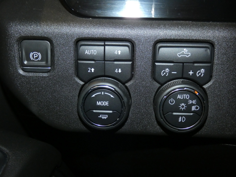 2023 Chevrolet Silverado 1500 RST photo 14