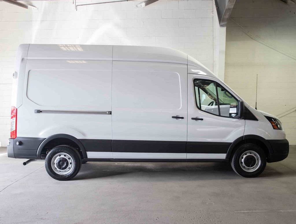 2024 Ford Transit 350