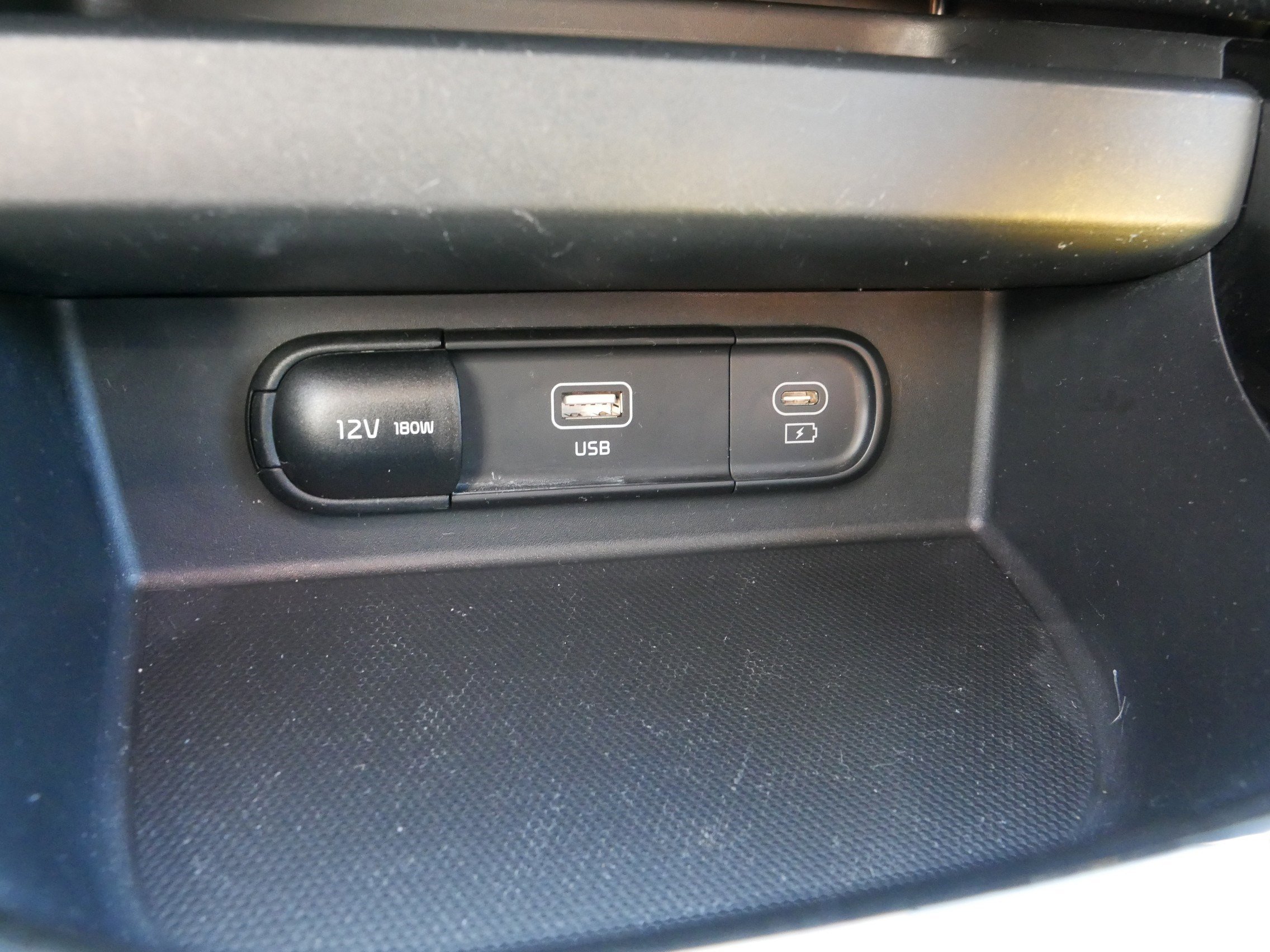 2024 Kia Seltos S X-Line photo 31