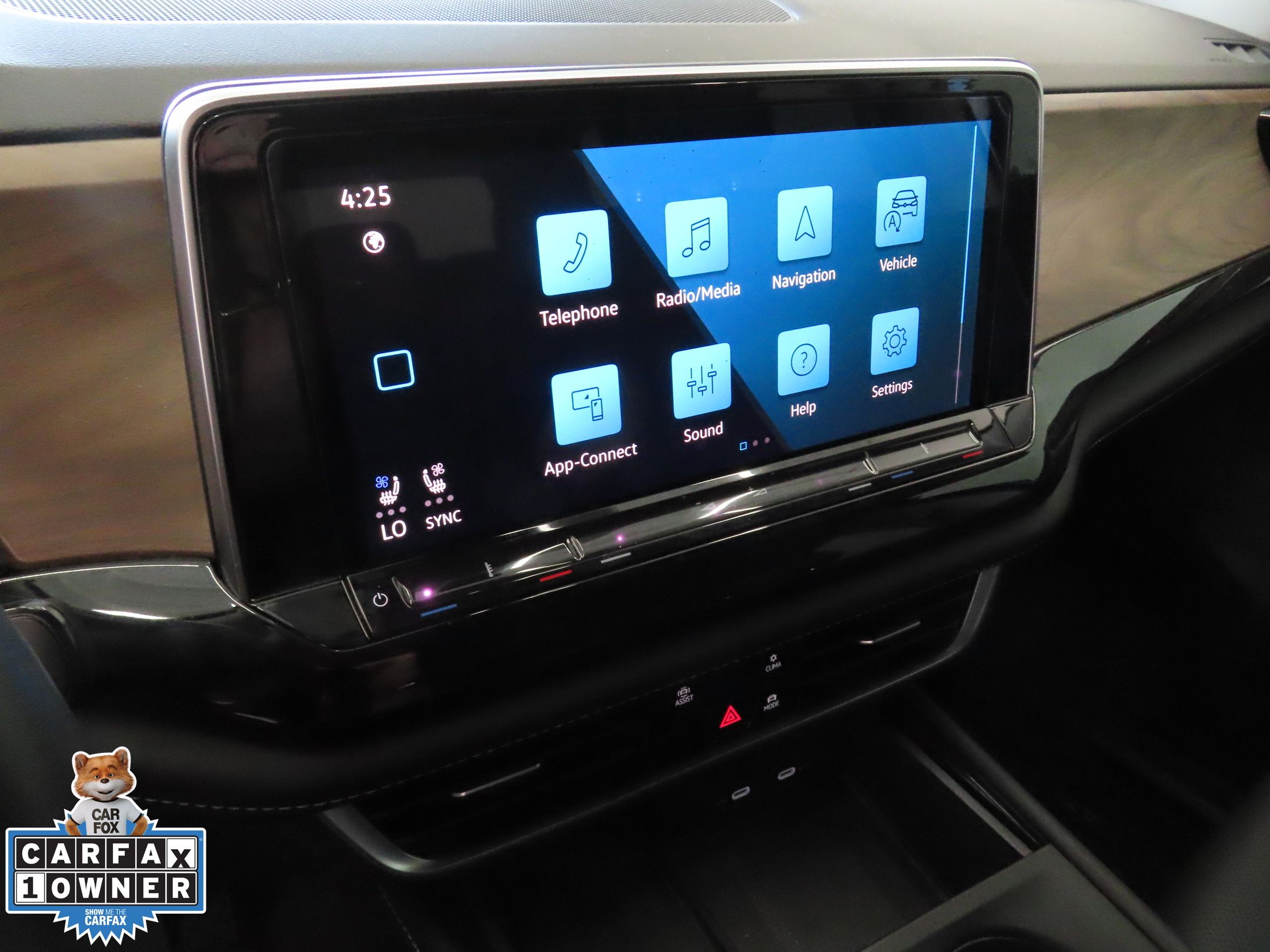 2024 Volkswagen Atlas SE photo 14