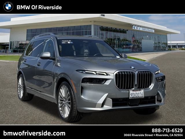 2023 BMW X7