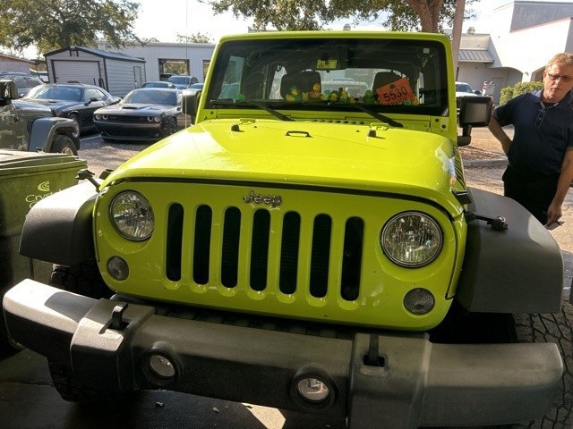 2017 Jeep Wrangler Unlimited Sport photo 4