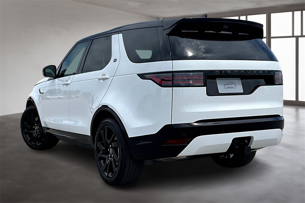 2025 Land Rover Discovery SE photo 3